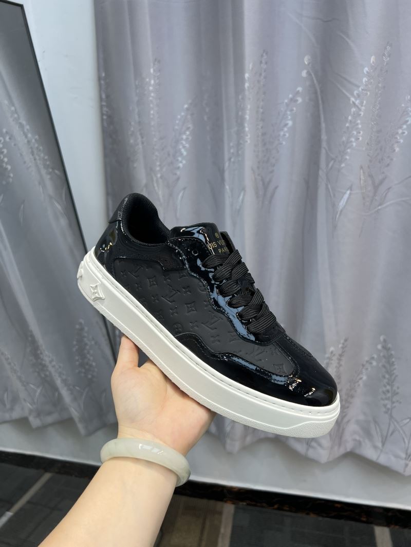 Louis Vuitton Low Shoes